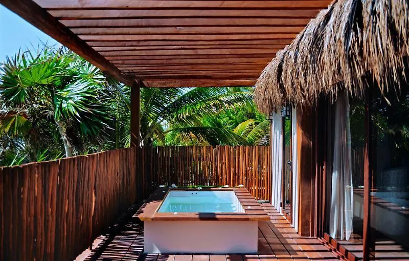 Hotel Mukan Resort South Of Tulum