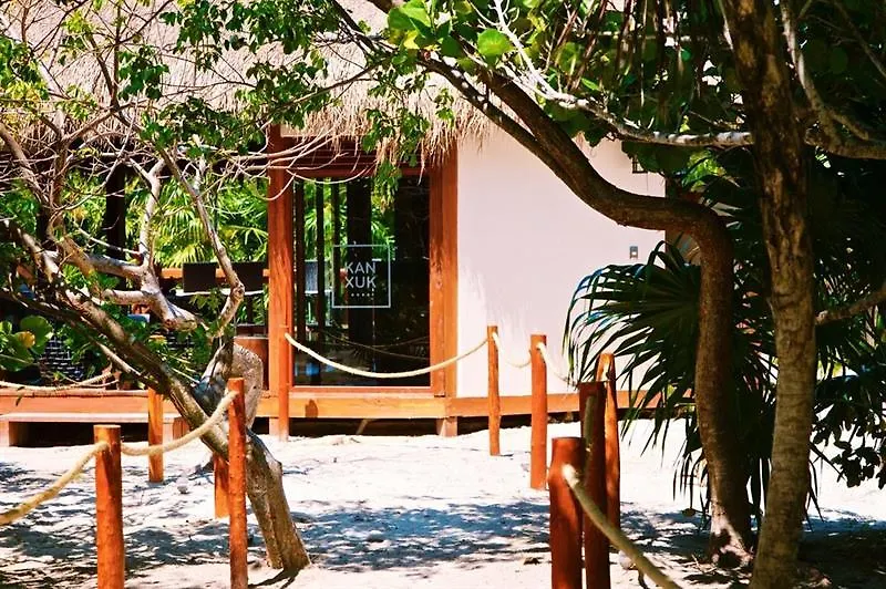 Hotel Mukan Resort South Of Tulum